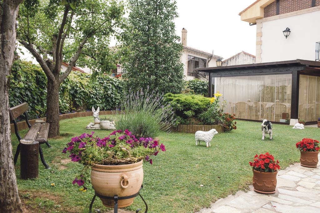 Posada Marina ซวนเซส ภายนอก รูปภาพ